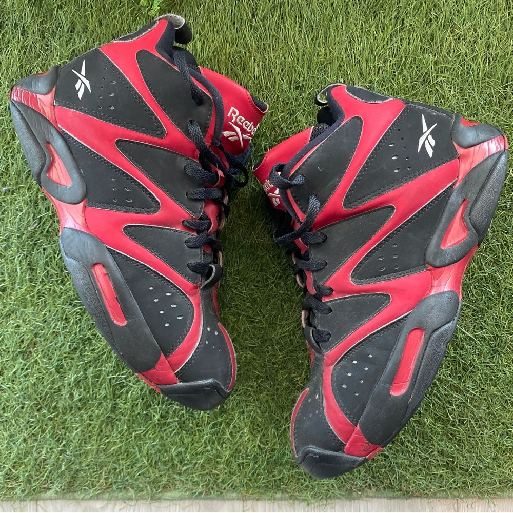 Reebok Kamikaze red / black Y2K 2000s 90s Basketball shoe iconic silhouette sz11